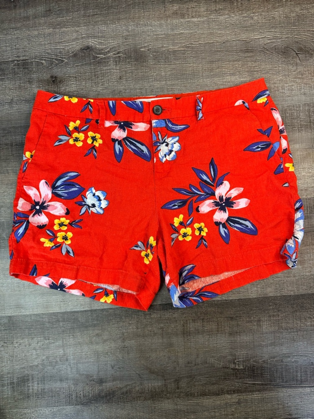 Old Navy Red Floral Linen Blend Shorts Size 10
